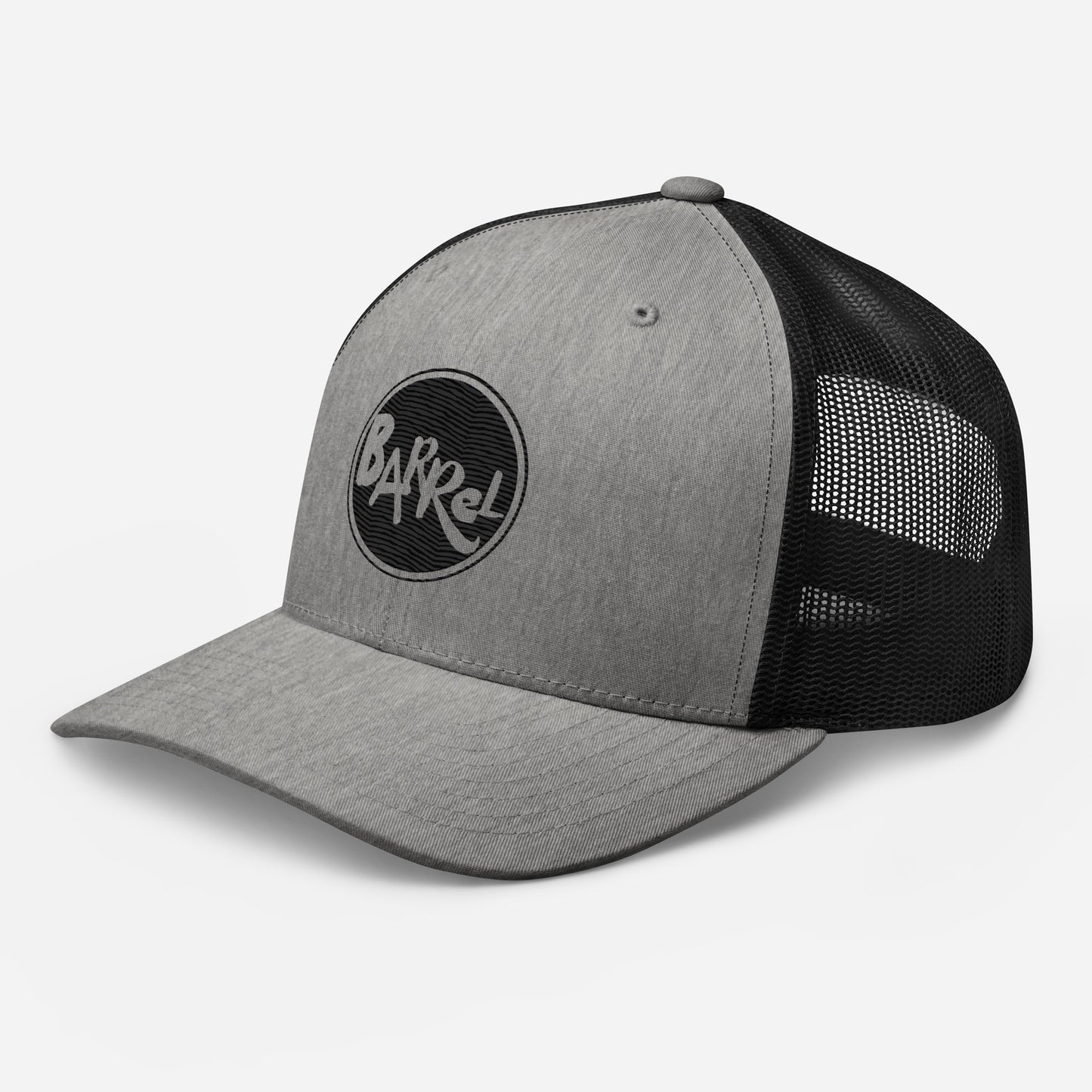 Gorra tipo trucker Barrel logo bordado